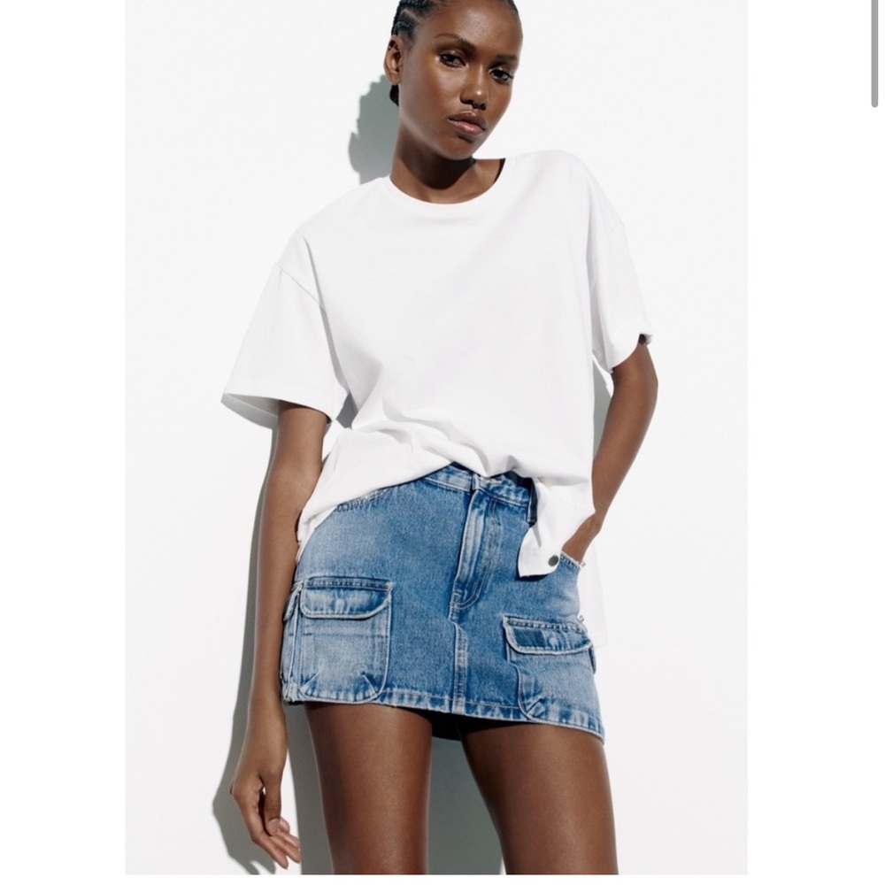 Zara Blue Denim cargo Skirt size  medium brand new